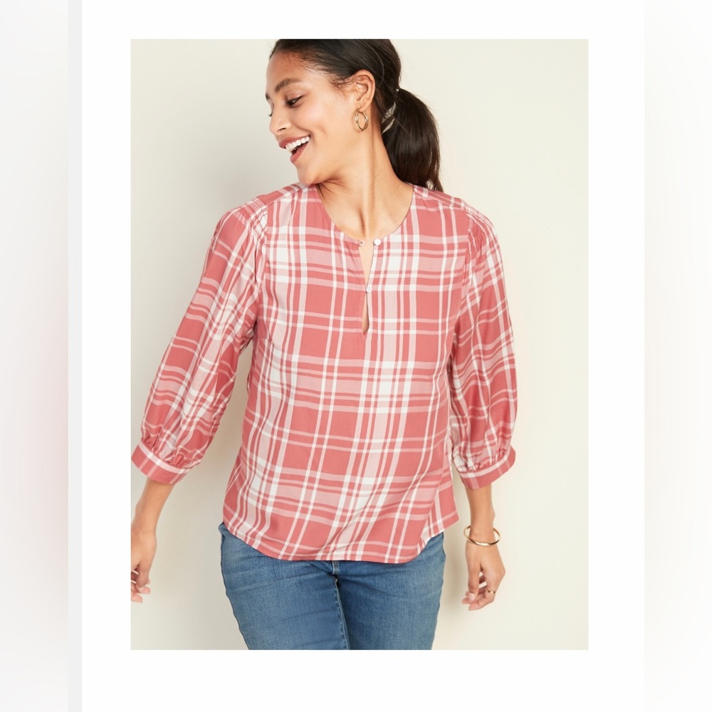 Old navy blouse
